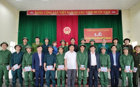 Lễ tiễn thanh niên lên đường nhập ngũ năm 2023